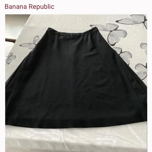Banana republic skirt - Picture 1 of 5